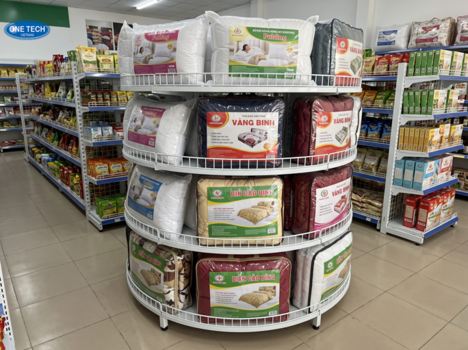 Quy trình đặt hàng và lắp đặt kệ để chăn ga gối đệm tại Quảng Ninh